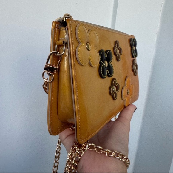 Louis Vuitton Pochette LV Pochette– Limited Edition – Authentic w/ COA - Picture 4 of 11